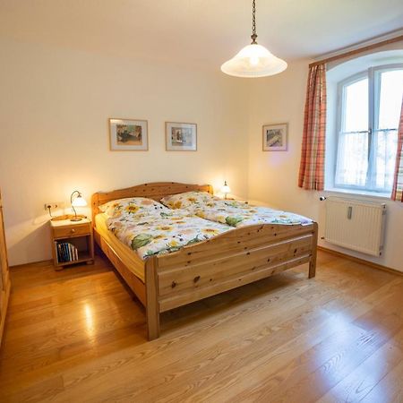 Landhauswohnung Mit Wildromantischem Garten Füssen Exteriör bild