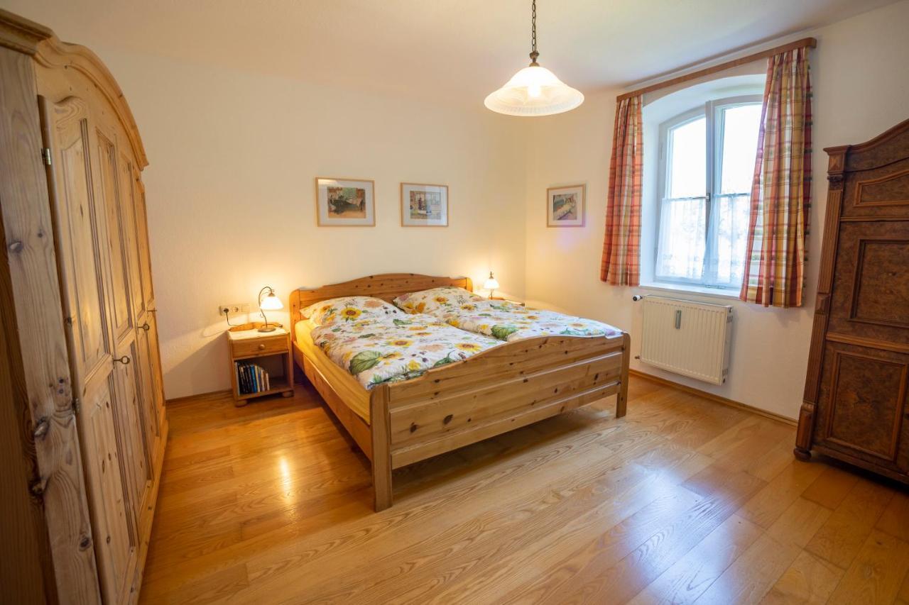 Landhauswohnung Mit Wildromantischem Garten Füssen Exteriör bild