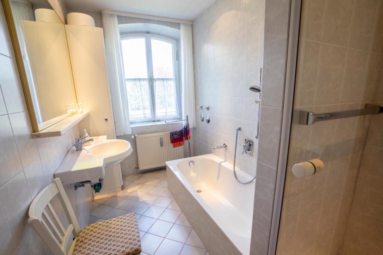 Landhauswohnung Mit Wildromantischem Garten Füssen Exteriör bild